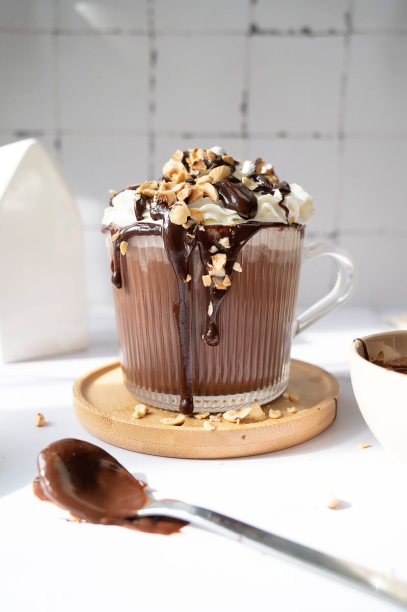 Chocolate Hazelnut “Baileys-Style” Mocktail