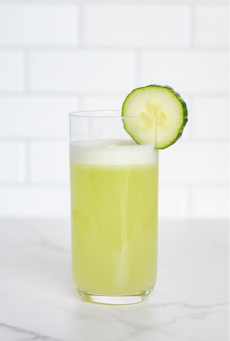 Lemon-mint vitamin water